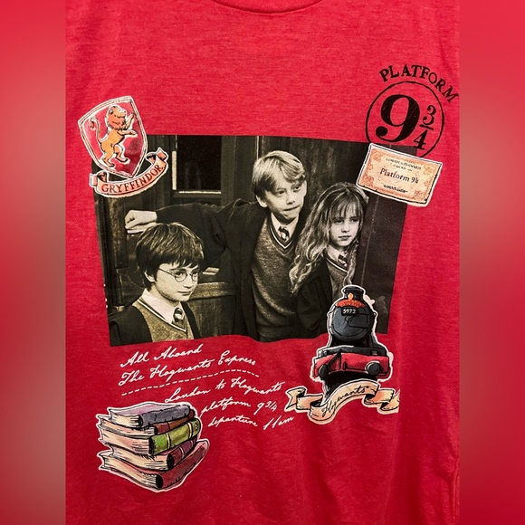 Harry Potter Youth T-shirt, Size Youth XL NWT - Picture 2 of 4